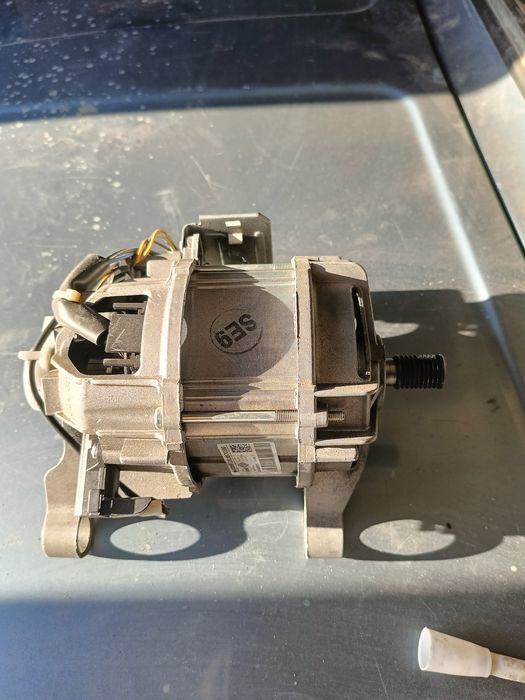 Продам двигатель стиралки