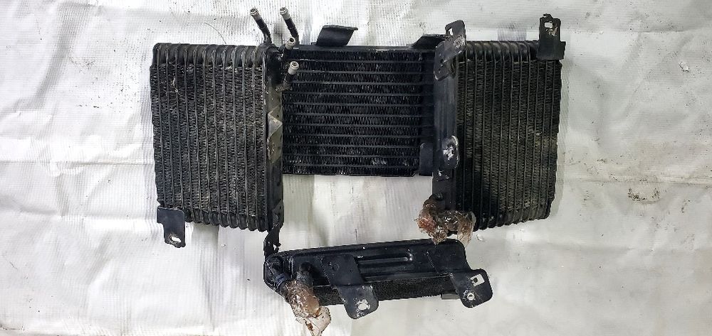 Радиатор  охлаждения коробки