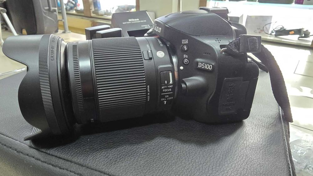 фотоапарат Nikon D5100 + обектив Sigma 18-300mm f/3.5-6.3 DC OS