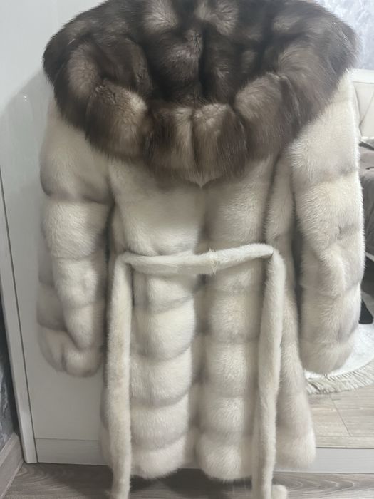 Продам норковую шубу