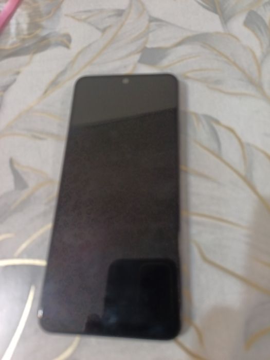 Срочно продам сотовый телефон