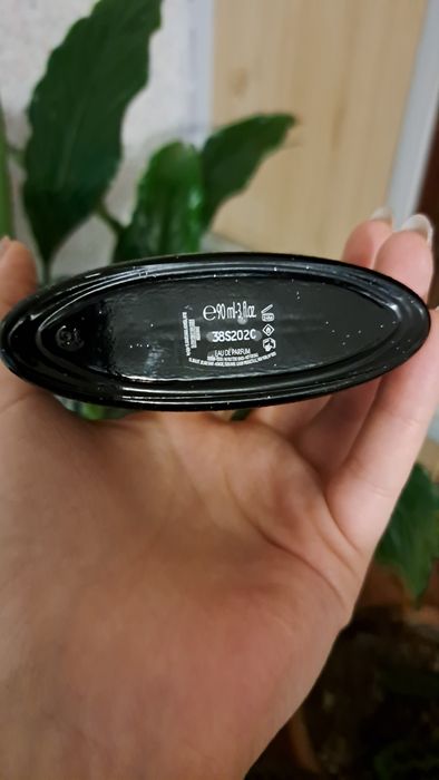 Продам парфюм Black opium edp оригинал.