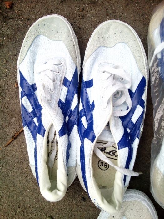 Кеды новые 38 размер