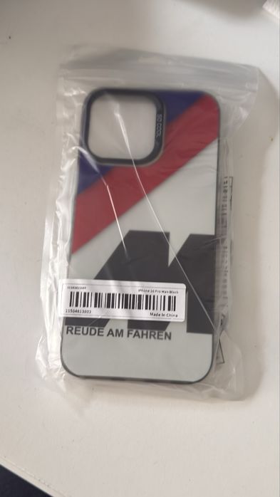 Кейс Iphone 16 pro max M POWER