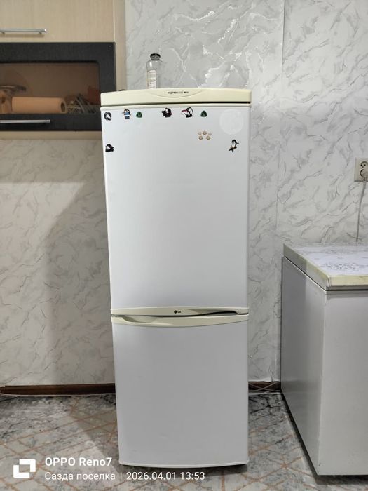 Продам холодильник