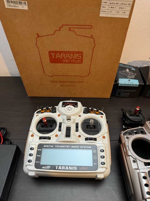 FrSky Taranis X9D Plus + Radiolink T8S
