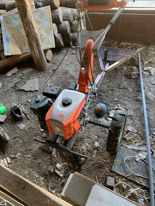 Мотоблок 7 коня с ремарке