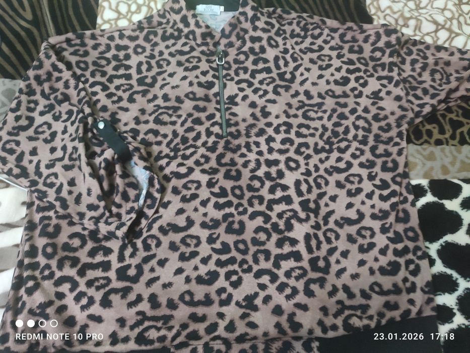 Блузка  размер 54