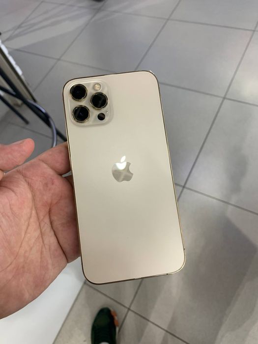 продам iphone 12 Pro Max