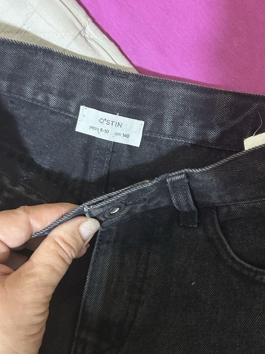 Продам джинсы на девочку