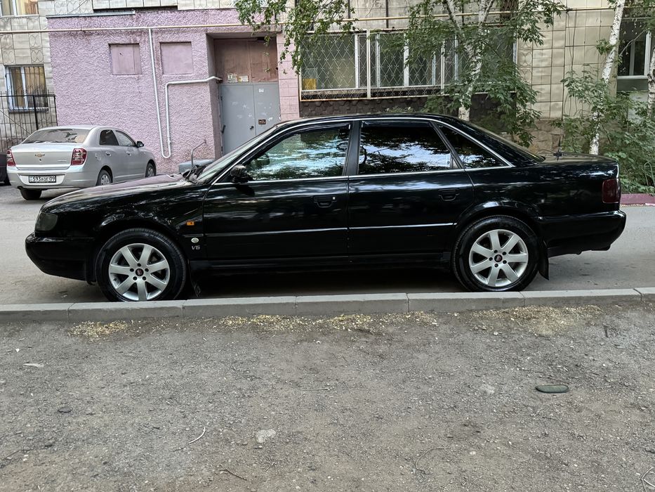 Продам Ауди а6с4
