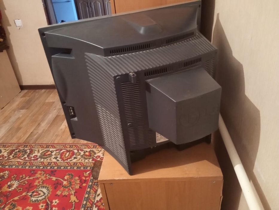 Продается телевизор