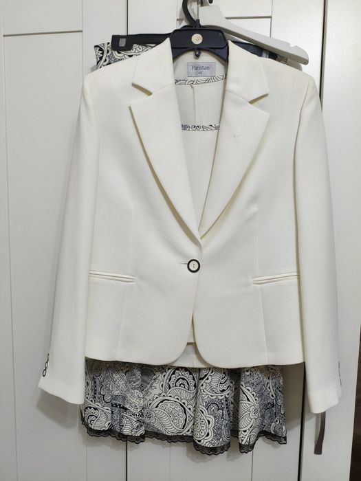 Костюм тройка , вискоза