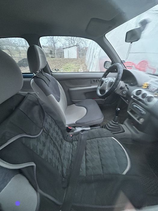 Лек автомобил Nissan Micra