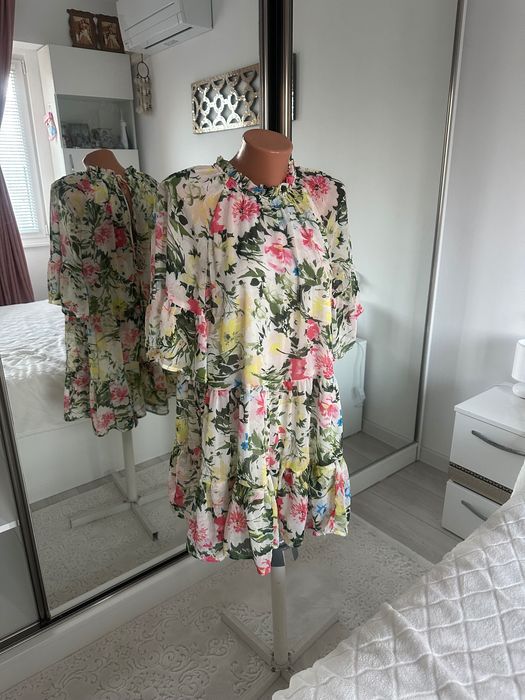 Рокля на HM M/L шифон