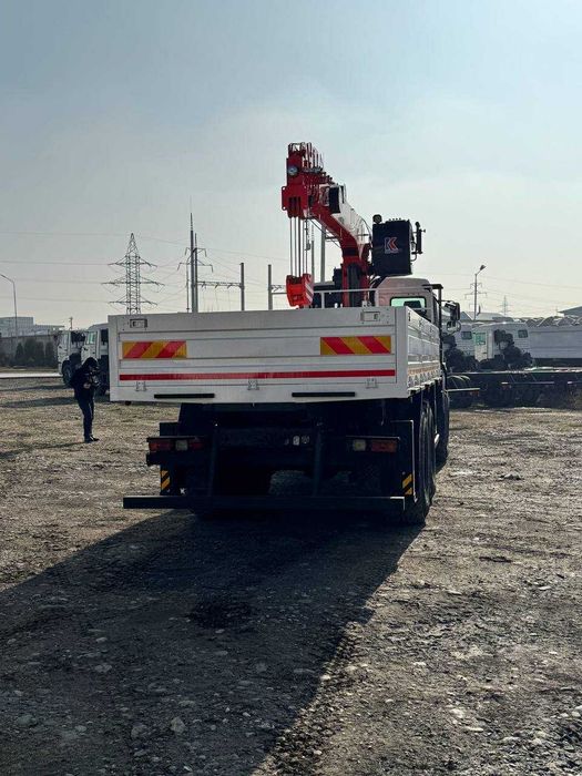 КАМАЗ 43118 с КМУ Kanglim 1256