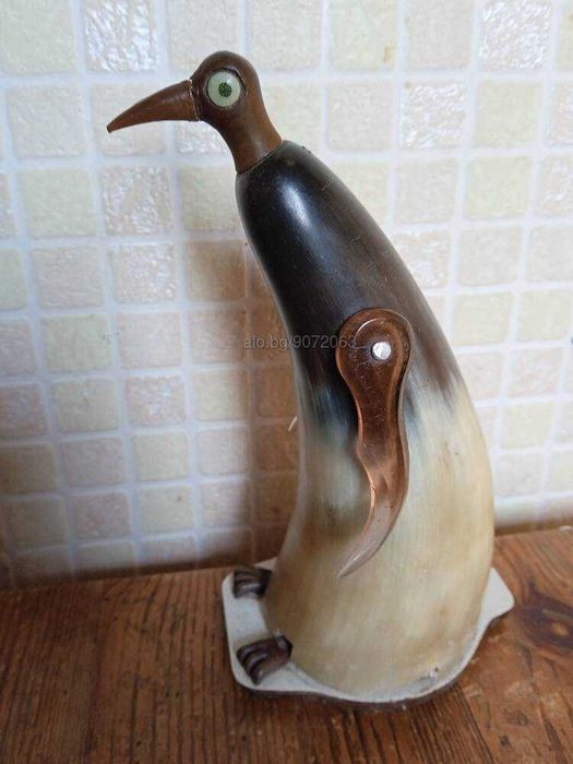 Фигура - Пингвин от рог (14,5 см)