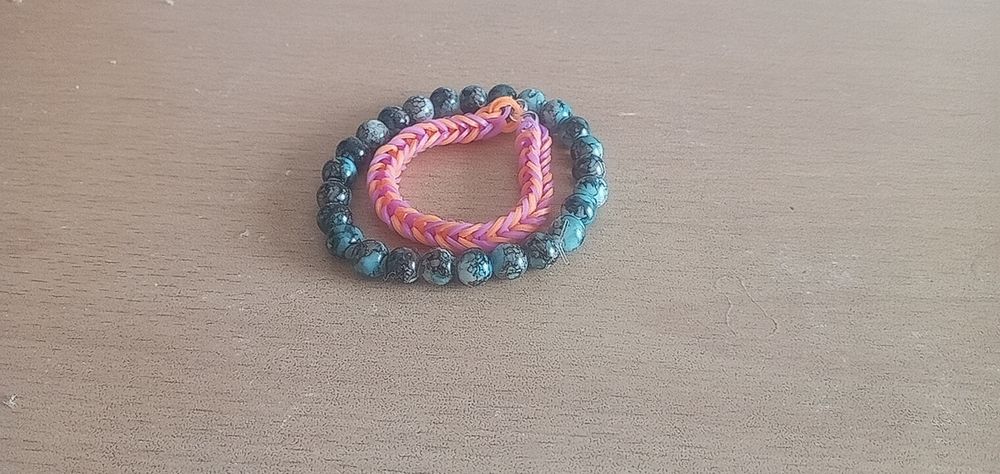 украшения из бисера делаю и на заказ