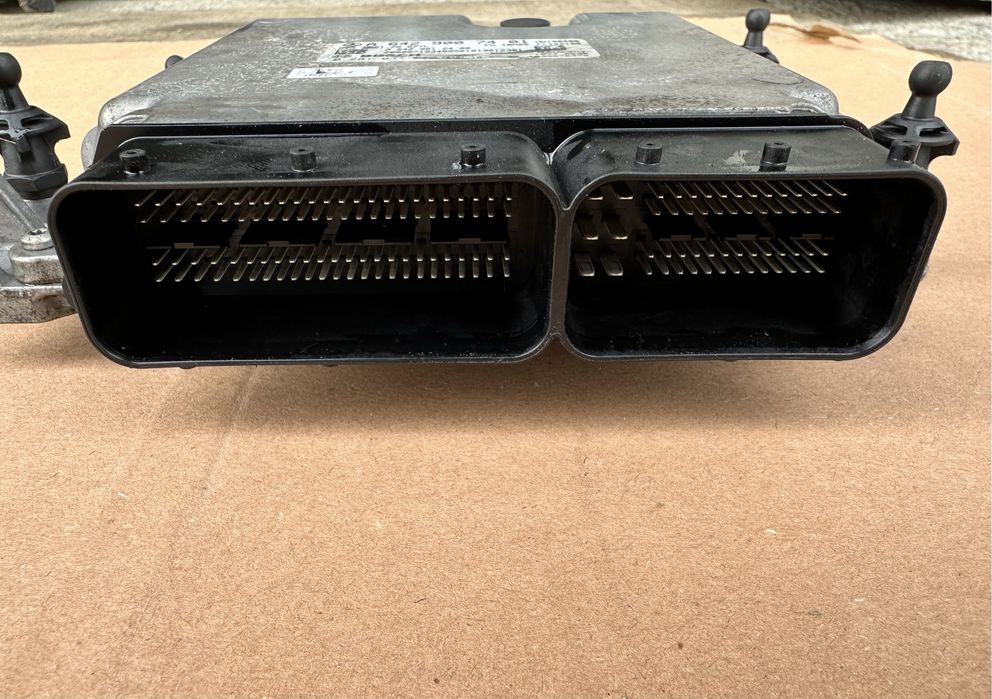 Calculator motor / Ecu motor Mercedes 3.0 V6 Euro 6 A6429007401