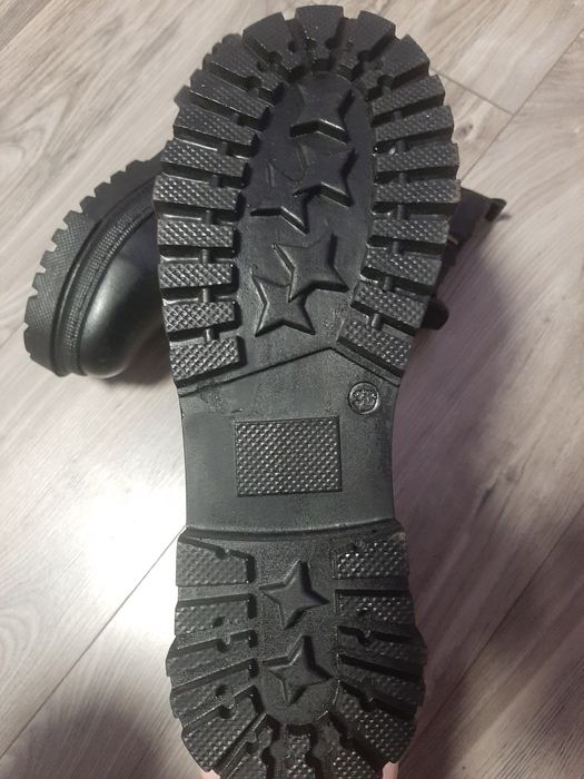 Кожени дамски боти