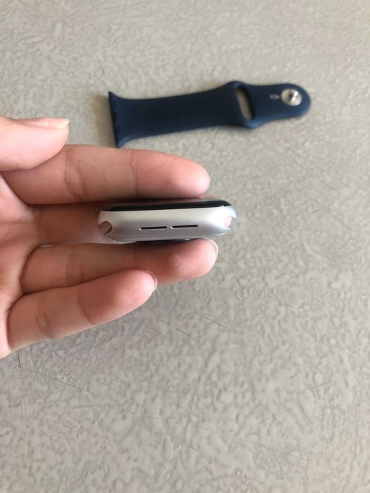 Apple watch SE Gen 2 40mm silver