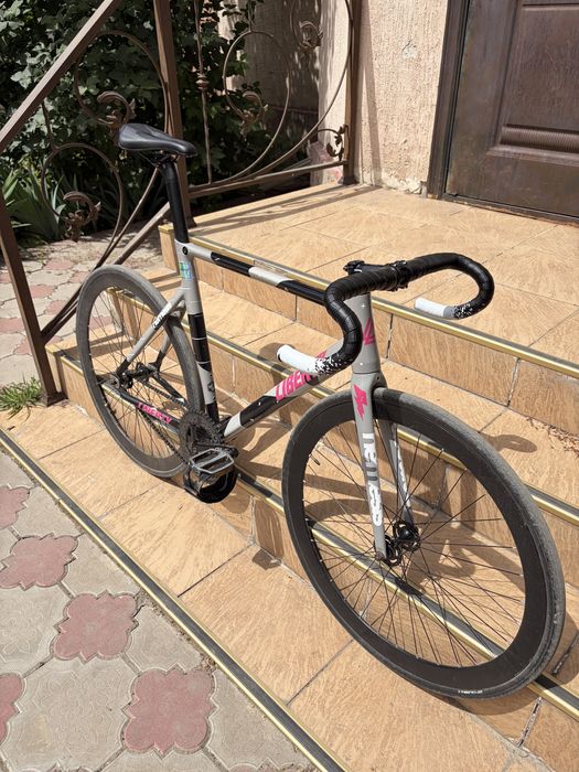 Fixed gear liberty