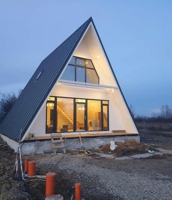 Vând cabane tip A frame