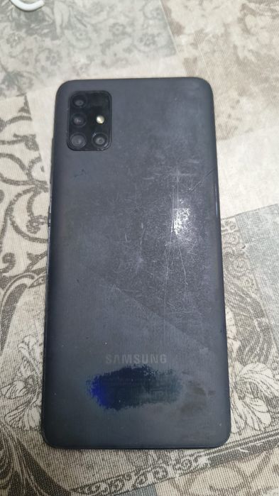 Продам Самсунг а51