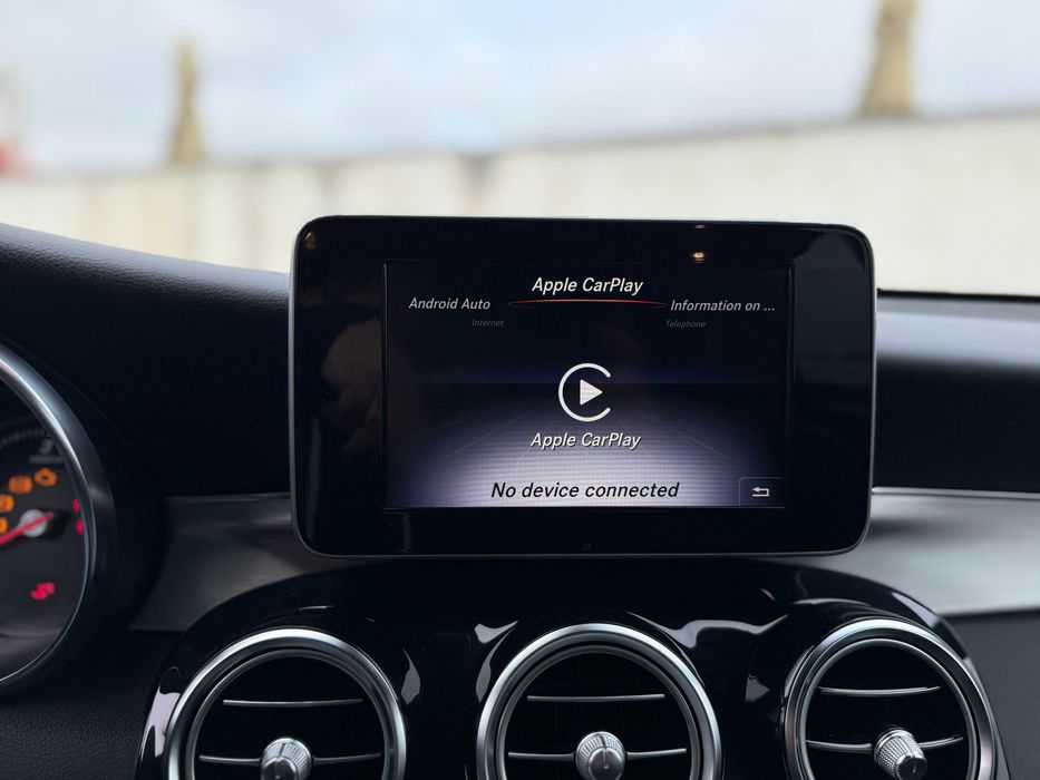 Activare Apple CarPlay Android Auto Mercedes C Class W205 GLC X253