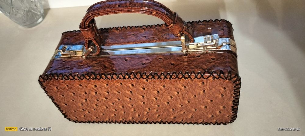 Сумка дамская красивая