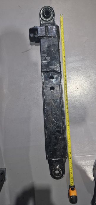 Tirant inferior tractor case new holland valtra same fiat fendt pret 1