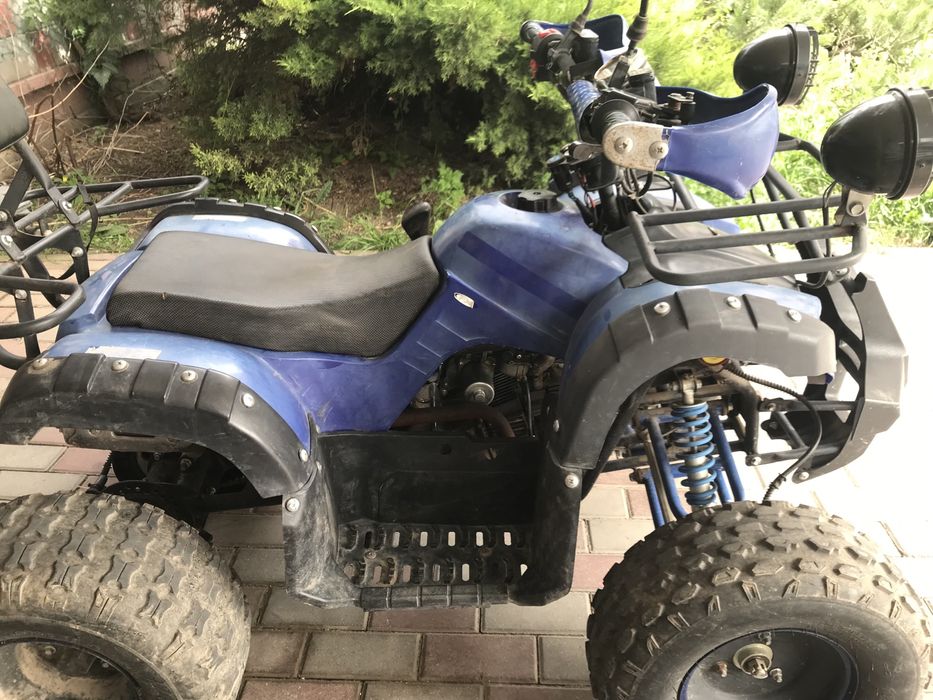 Продам квадрацикл 125 кубов