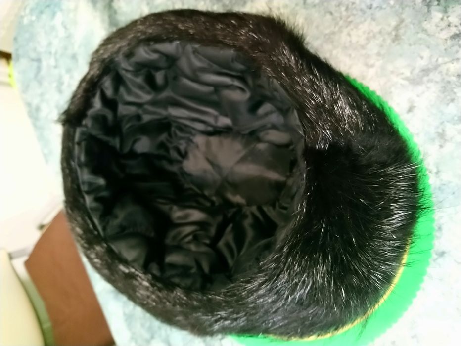 Caciula din blana de nutrie