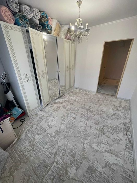 Продам 2 комнатную на Шанхае