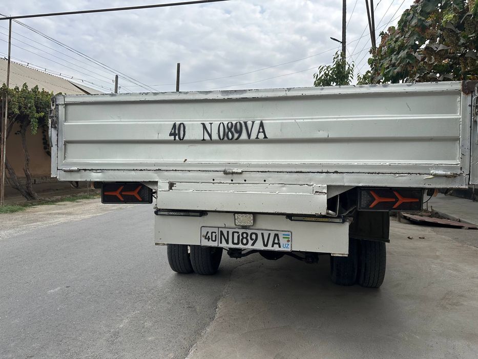 Mercedes-Benz 412D sprintor