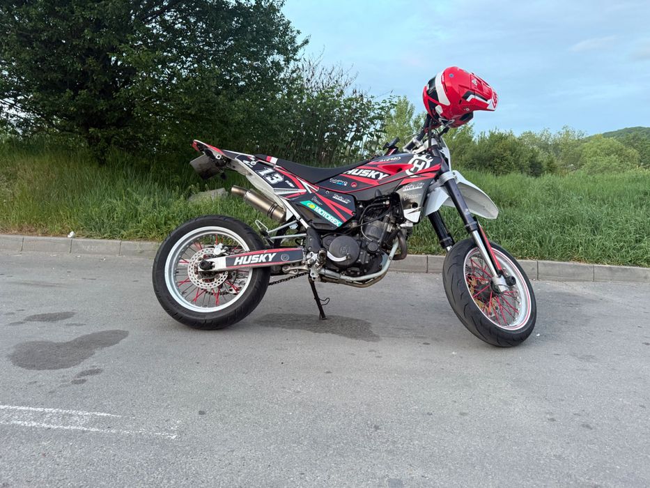 Husqvarna SM610 an 2010