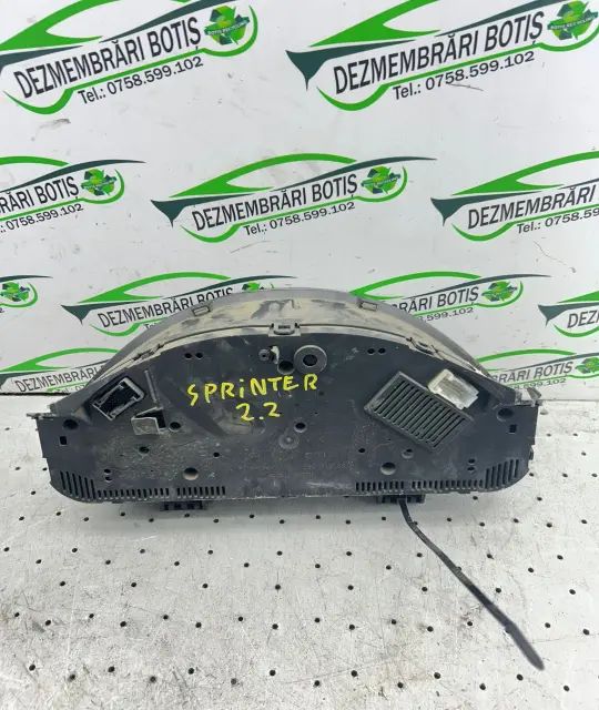 Ceasuri bord 88311295 88311295 Mercedes-Benz Sprinter 2011