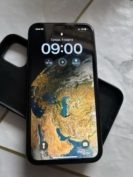 Айфон 11 продатся