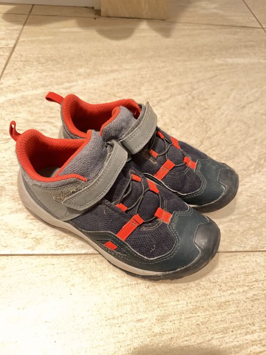 Încălțăminte drumeție Crossrock Decathlon – mărime 34