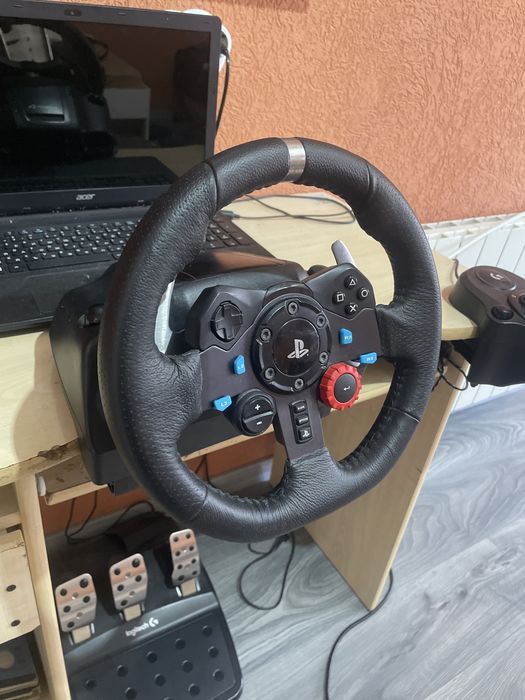 Продавам волан logitech g29 +shifter
