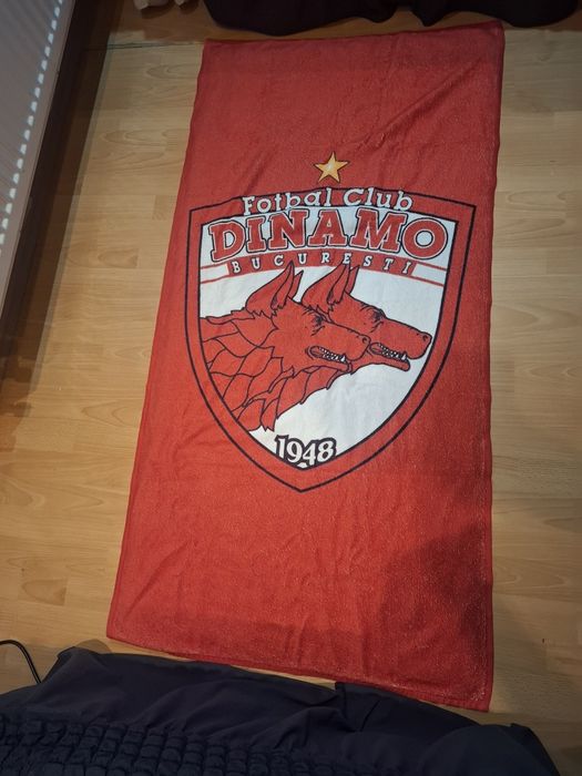 Prosop rosu dinamo