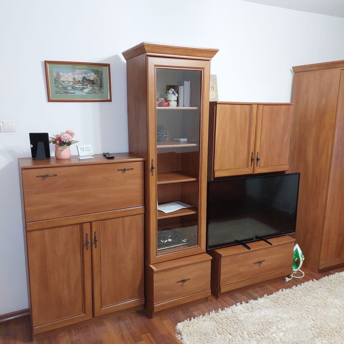 De vânzare apartament cu 2 camere + loc de parcare