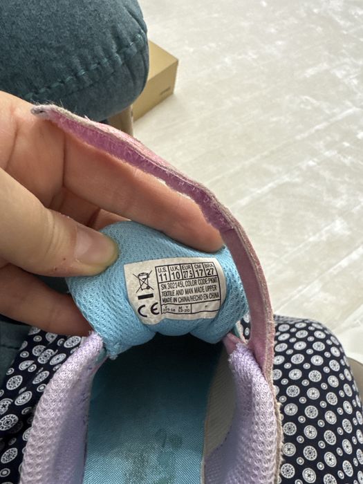 Skechers кроссовки для девочки