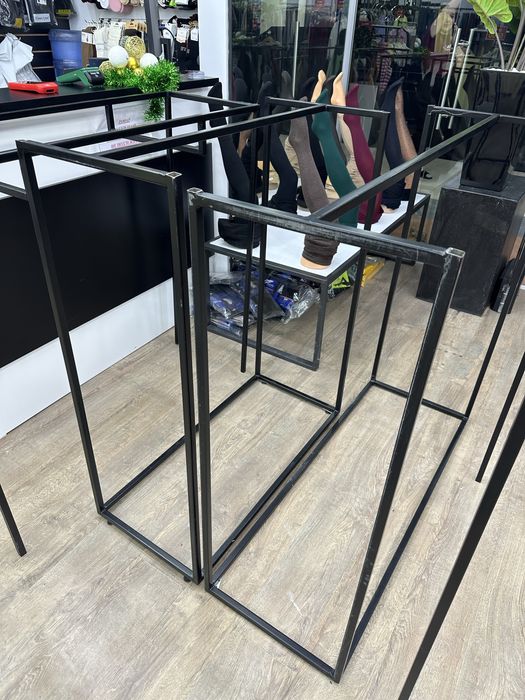 Продам оборудование, рейлы, стойки