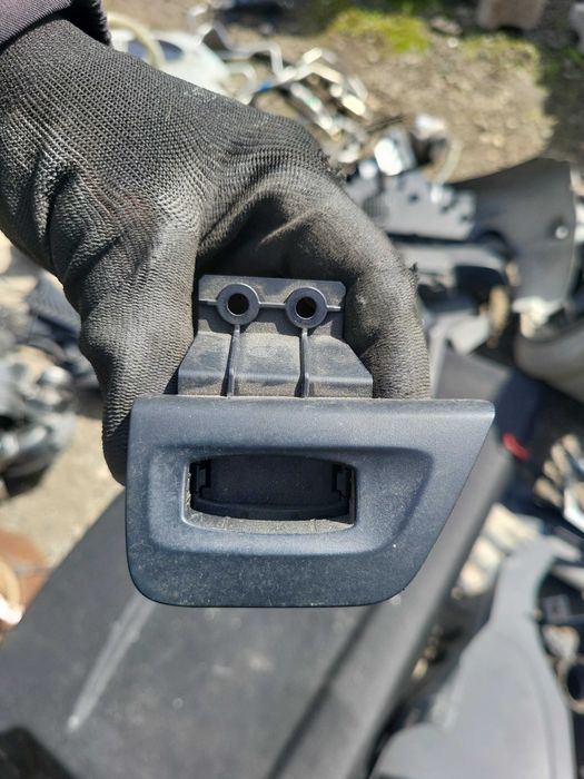 Contact cheie pornire bmw seria 1 e81,e82,e87,e88 pentru volan stanga