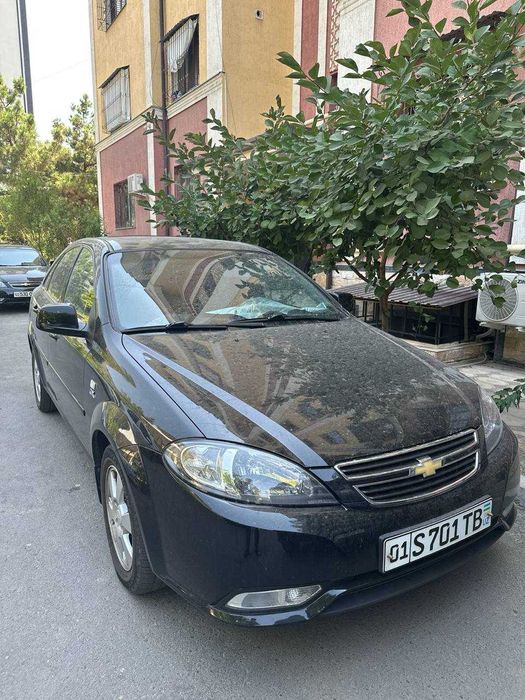 Ideal gentra full sotiladi lyukli tozza