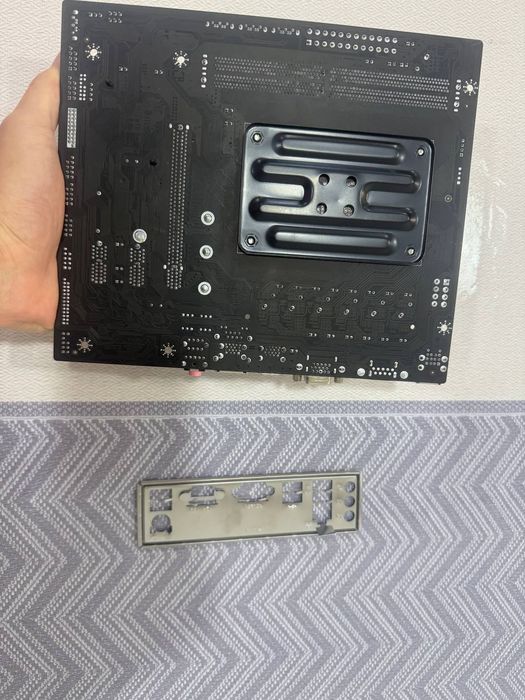 Материнская плата AFOX A520M (Socket AM4, DDR4, M.2)