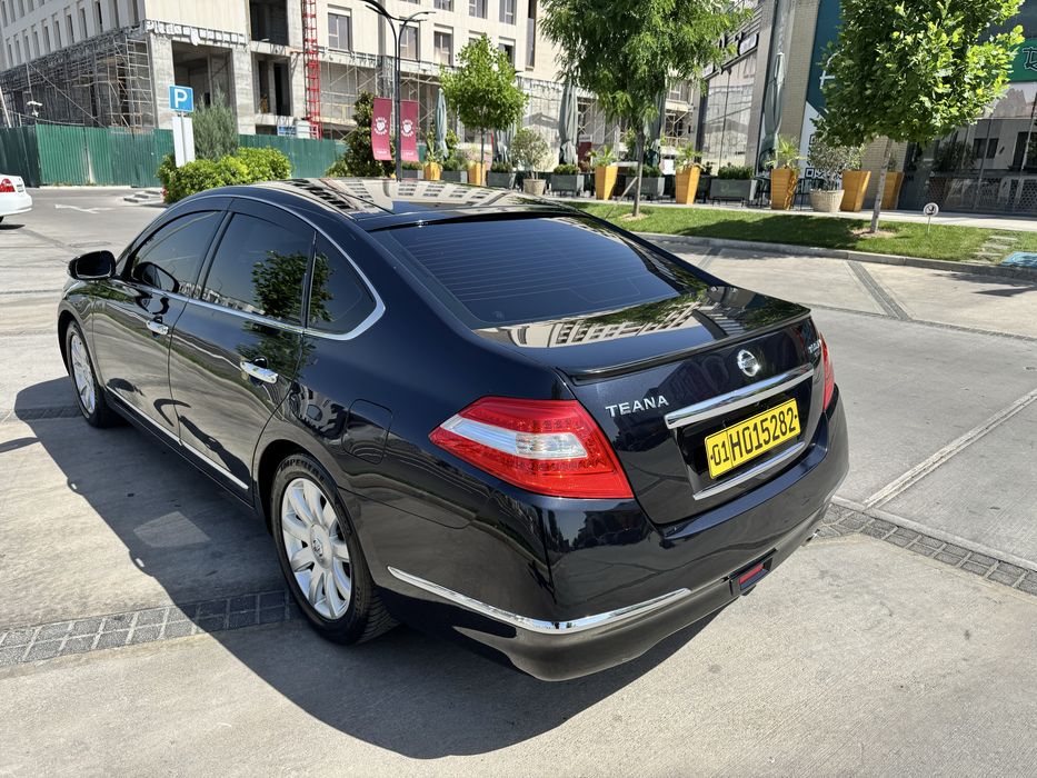 Nissan Teana J32