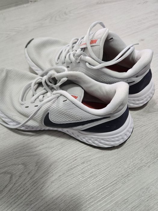 Adidasi Nike originali