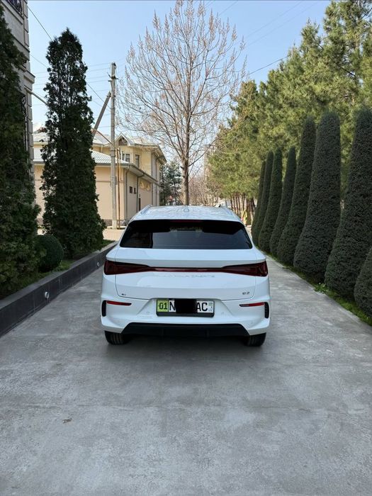 11.799.$. Byd E2. 2023-Yil.